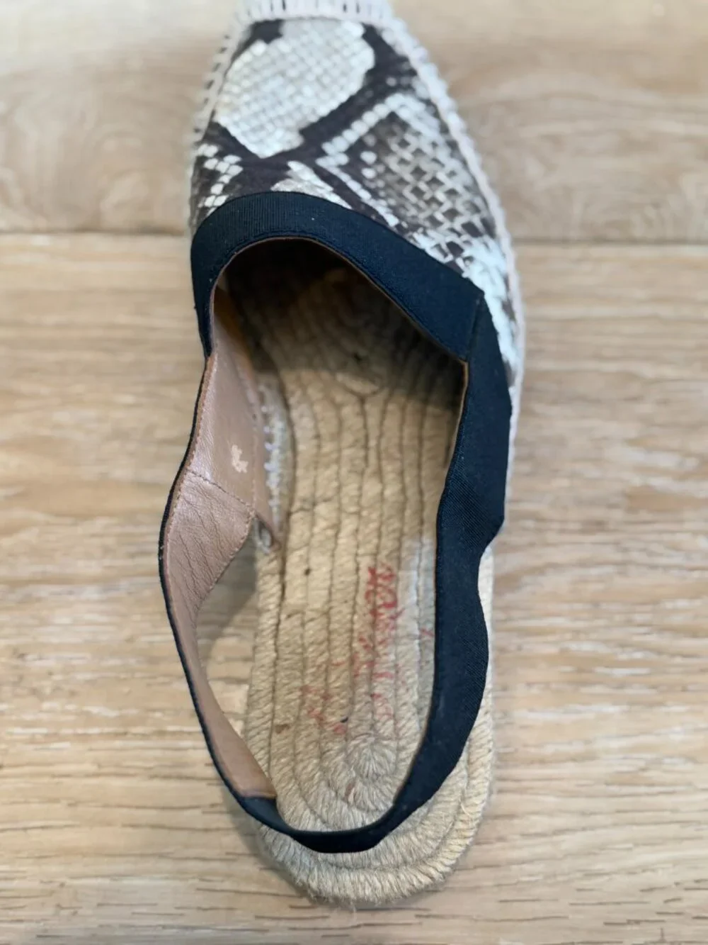 Castañer Slingback Espadrilles in Snakeskin Print size 9.5